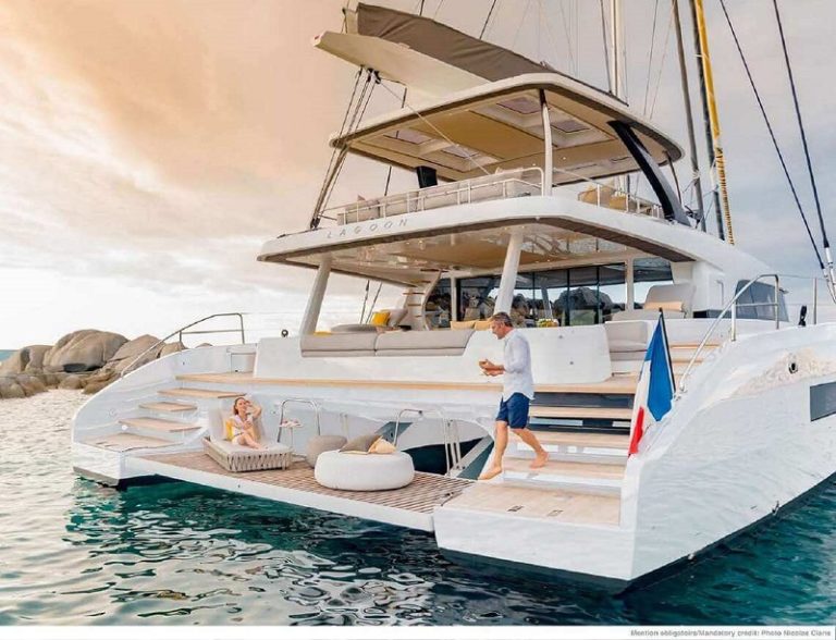 yacht brokers fees